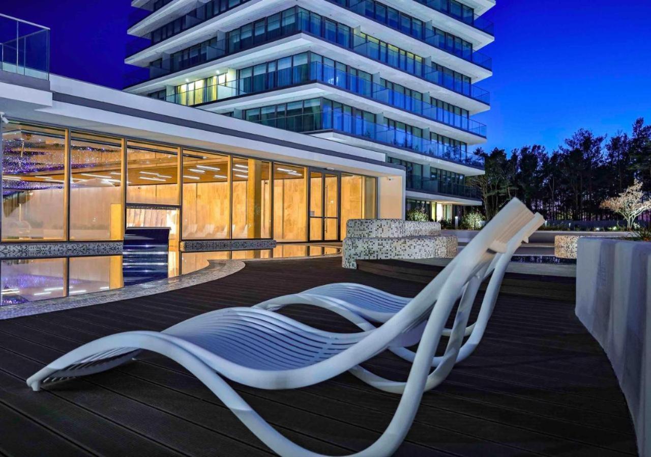 Wave Private Apartament - Sea View Miedzyzdroje Exterior photo